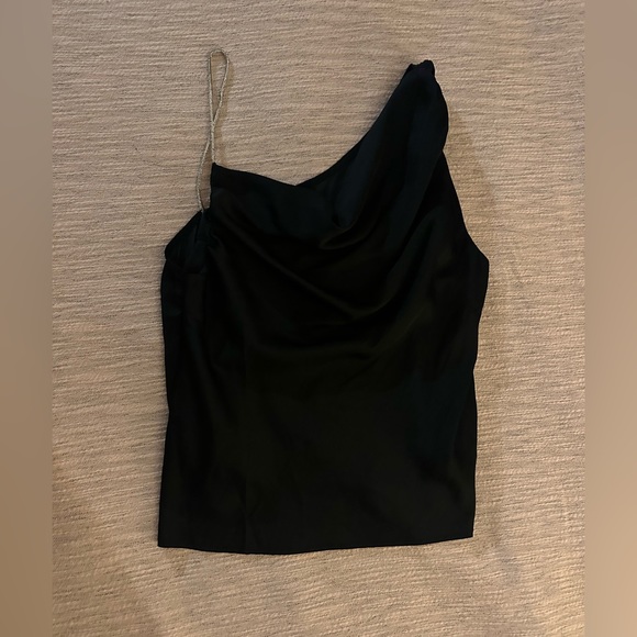 idem ditto Tops - NWOT Idem Ditto Drape Neck Top